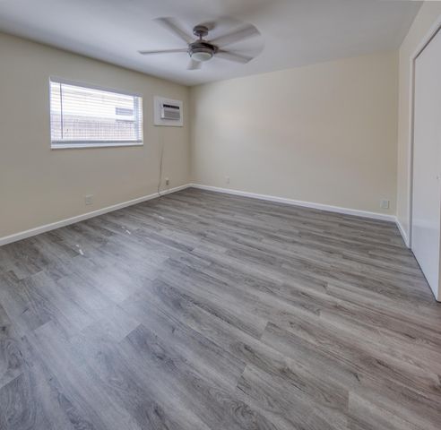 330 N J Street 3, Lake Worth Beach, FL 33460