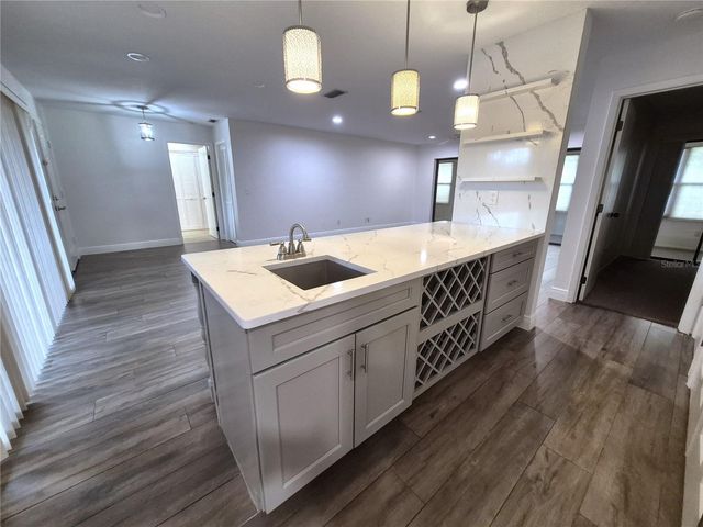 160 JOANNE PLACE, Oldsmar, FL 34677