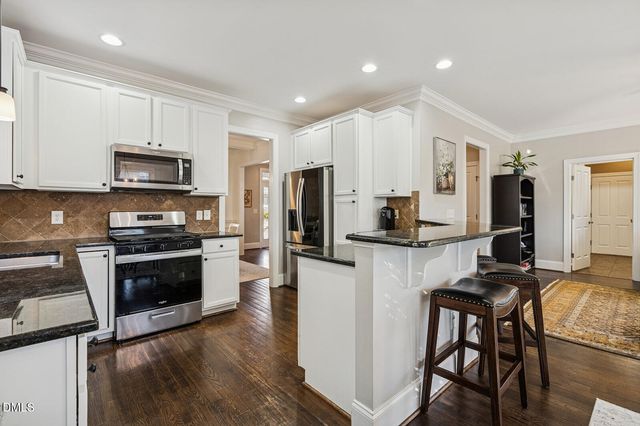 105 Arvida Crescent, Holly Springs, NC 27540