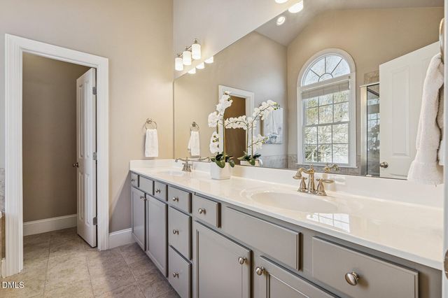 105 Arvida Crescent, Holly Springs, NC 27540