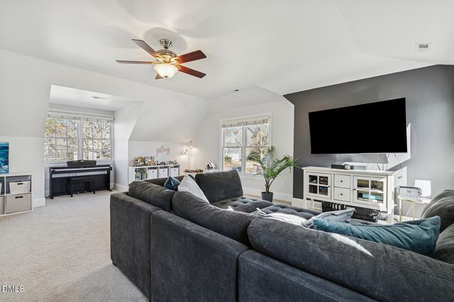 105 Arvida Crescent, Holly Springs, NC 27540