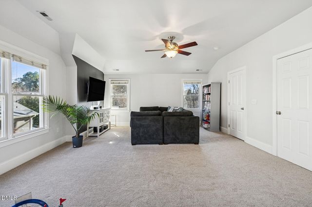 105 Arvida Crescent, Holly Springs, NC 27540