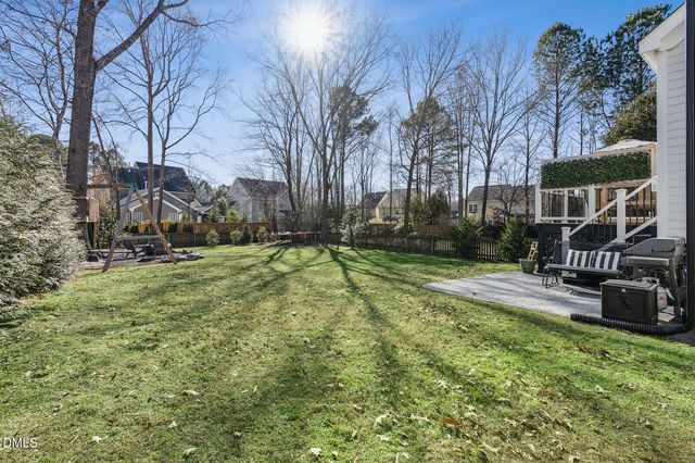 105 Arvida Crescent, Holly Springs, NC 27540