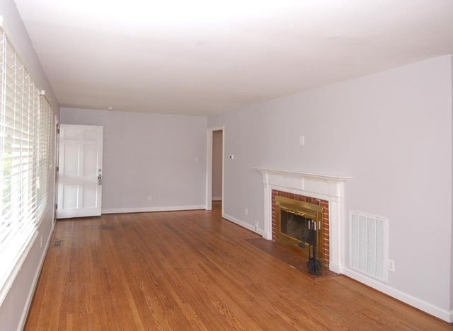 3105 Brentwood Road, Raleigh, NC 27604