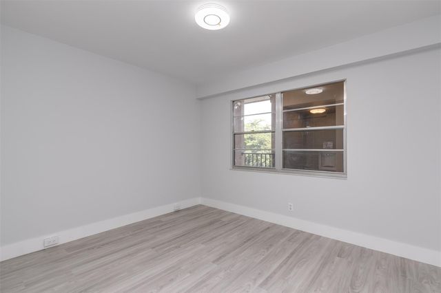 12600 SW 5th Court 408L, Pembroke Pines, FL 33027