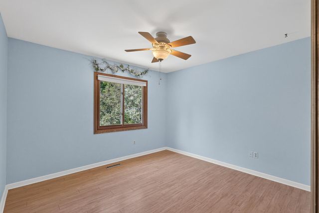 11005 45th Avenue N, Plymouth, MN 55442