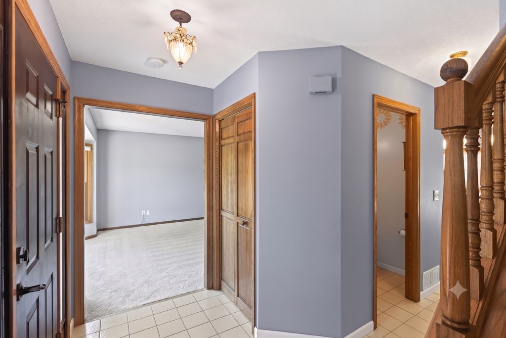 11005 45th Avenue N, Plymouth, MN 55442 — photo 4