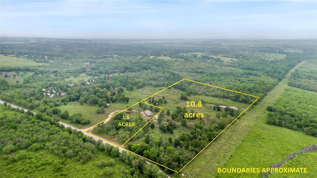 1515 Upper Elgin River RD, Elgin, TX 78621