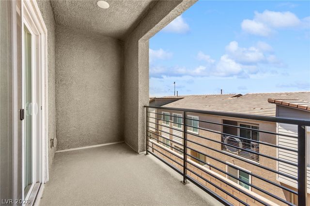234 Walsh Peak Avenue, Henderson, NV 89015