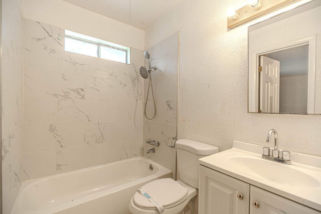 14626 N 38th Street, Phoenix, AZ 85032