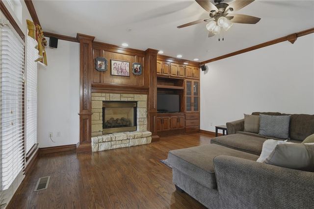 1101 Caines Hill Road, Edmond, OK 73034