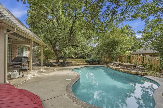 1101 Caines Hill Road, Edmond, OK 73034