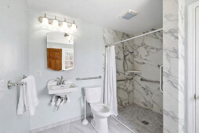 24 Portland Rd, Braintree, MA 02184