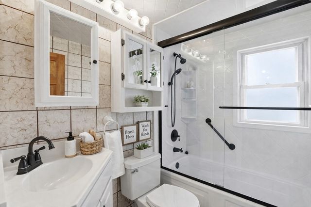 24 Portland Rd, Braintree, MA 02184