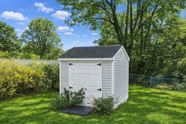 24 Portland Rd, Braintree, MA 02184