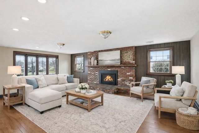 24 Portland Rd, Braintree, MA 02184