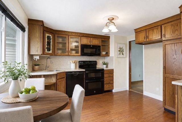 24 Portland Rd, Braintree, MA 02184