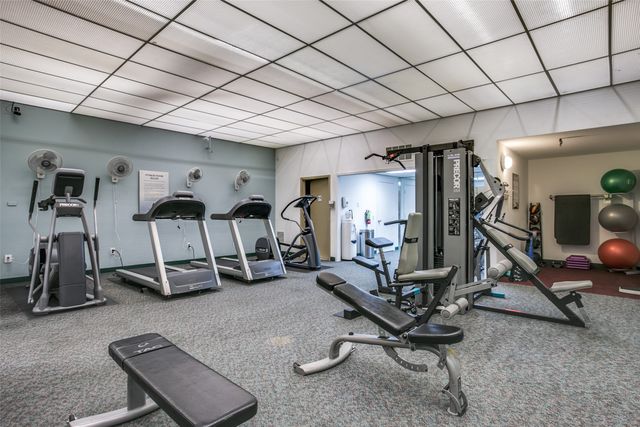 6211 W Northwest Highway 1004, Dallas, TX 75225