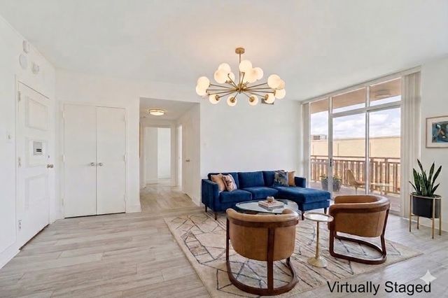 6211 W Northwest Highway 1004, Dallas, TX 75225