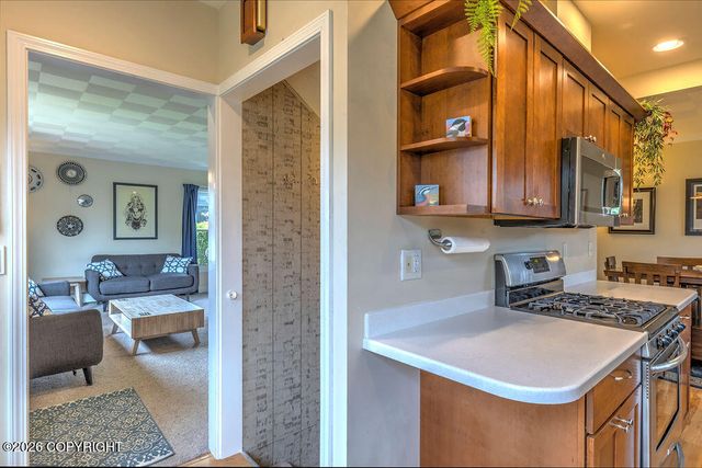 210 W 12th Avenue, Anchorage, AK 99501