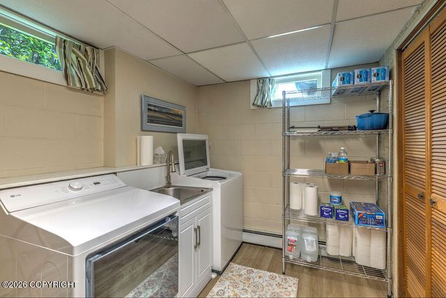 210 W 12th Avenue, Anchorage, AK 99501