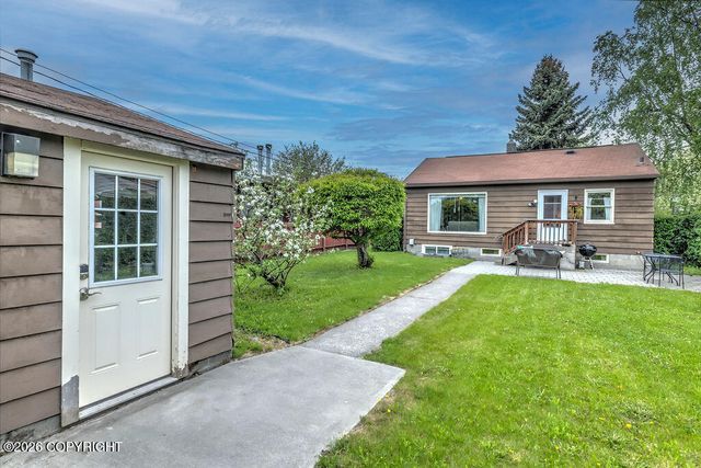 210 W 12th Avenue, Anchorage, AK 99501