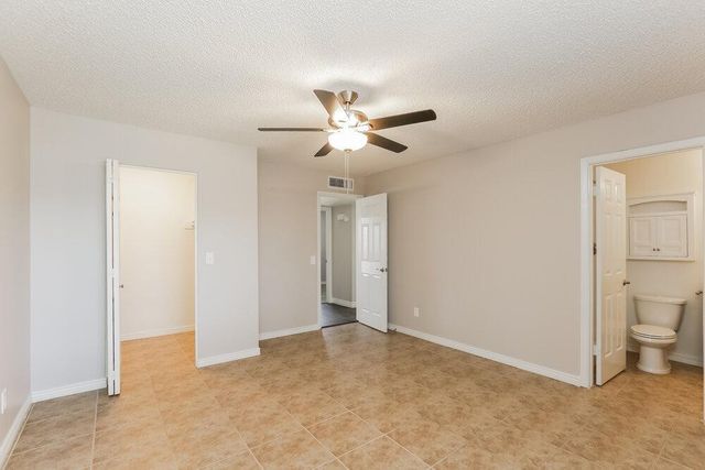 10308 W Calle Del Oro, Phoenix, AZ 85037