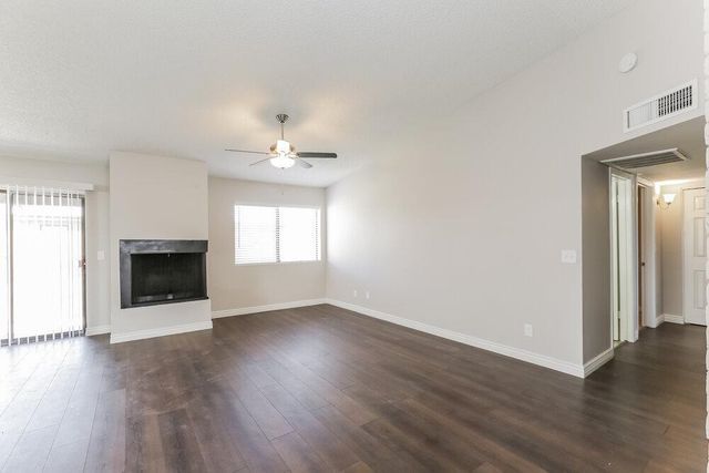 10308 W Calle Del Oro, Phoenix, AZ 85037