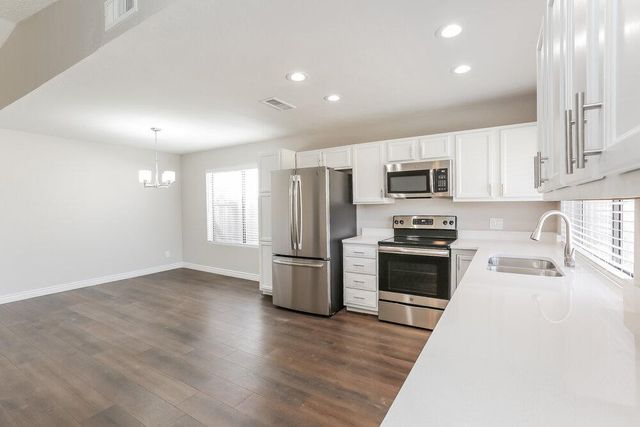 10308 W Calle Del Oro, Phoenix, AZ 85037