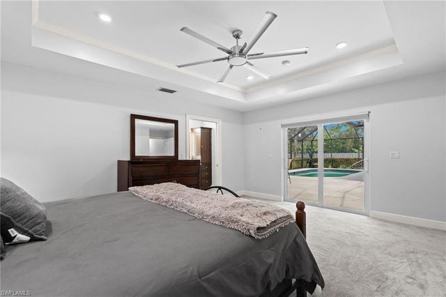201 Perkins DR, Naples, FL 34119
