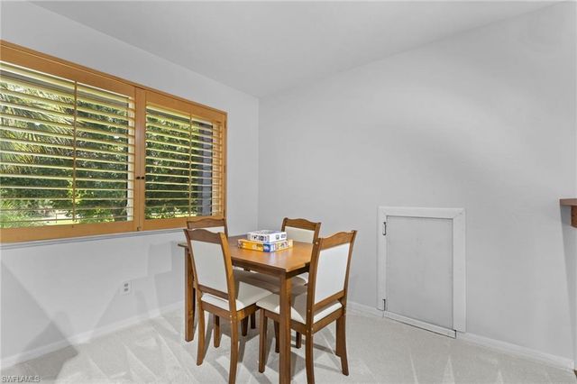 201 Perkins DR, Naples, FL 34119