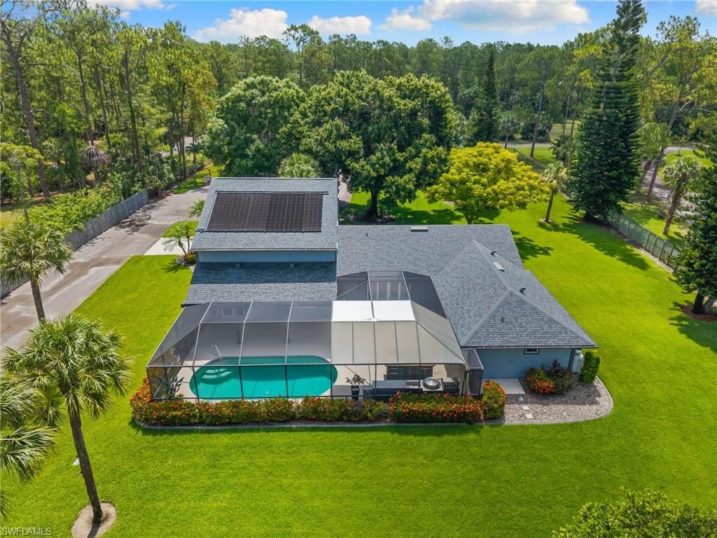 201 Perkins DR, NAPLES, FL 34119 — photo 3