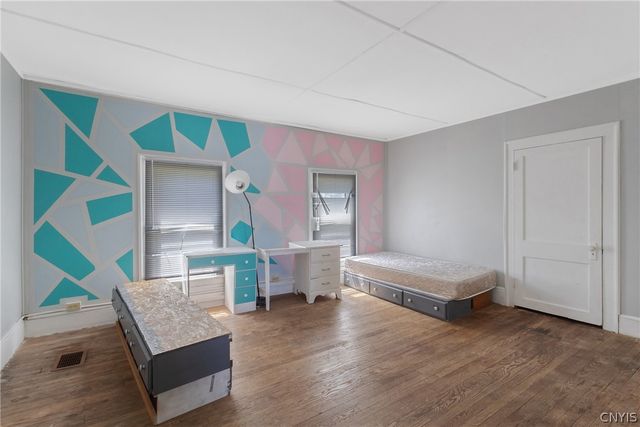270 East 10th Street, Oswego, NY 13126