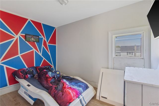 270 East 10th Street, Oswego, NY 13126