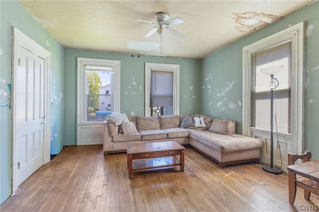 270 East 10th Street, Oswego, NY 13126