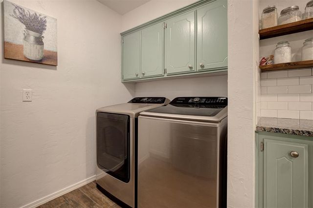 2004 Pine Oak Drive, Edmond, OK 73013