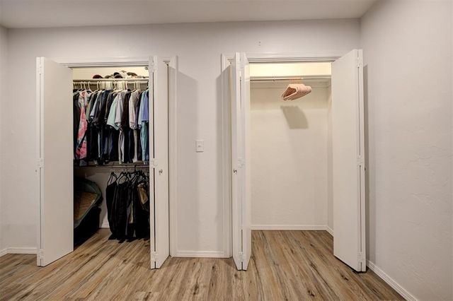 2004 Pine Oak Drive, Edmond, OK 73013