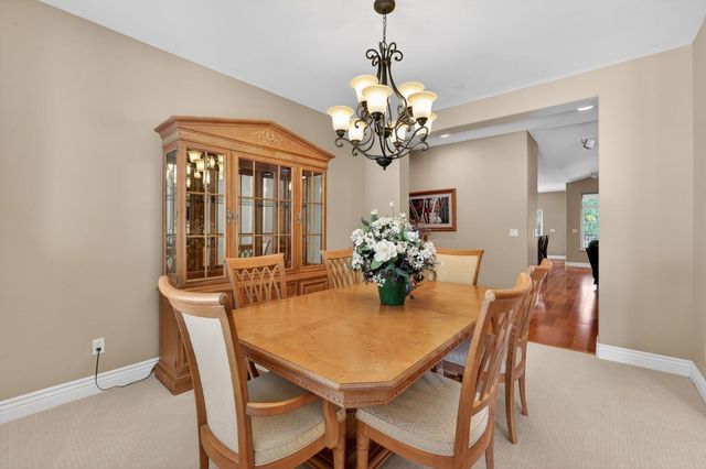 4554 Cross Creek Rd, Cool, CA 95614