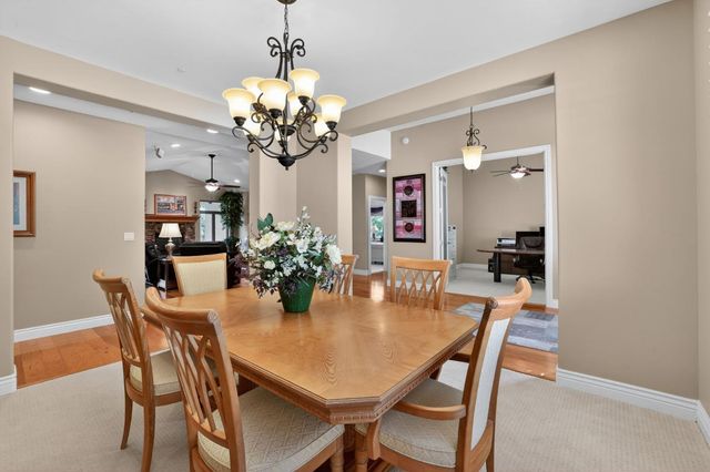 4554 Cross Creek Rd, Cool, CA 95614