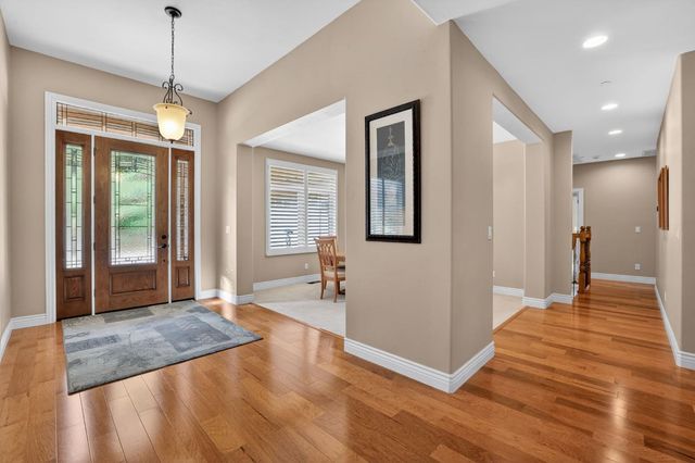 4554 Cross Creek Rd, Cool, CA 95614