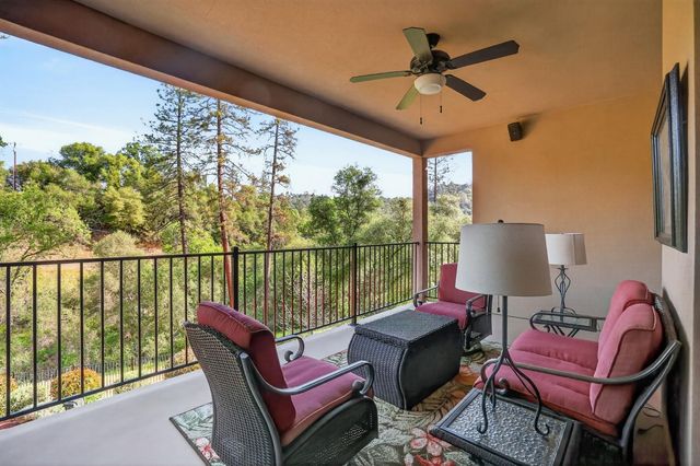 4554 Cross Creek Rd, Cool, CA 95614