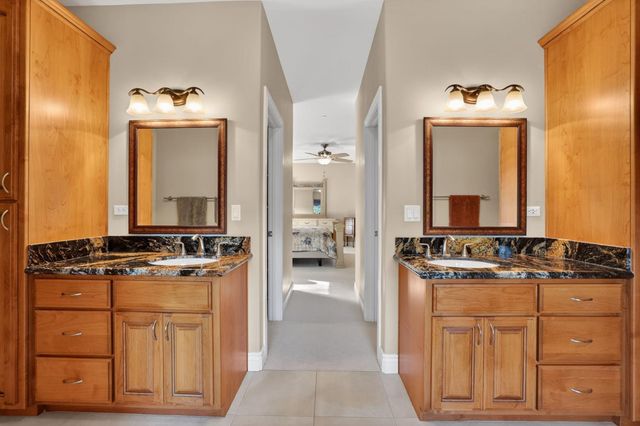 4554 Cross Creek Rd, Cool, CA 95614