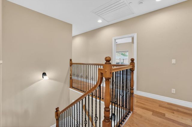 4554 Cross Creek Rd, Cool, CA 95614