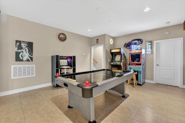 4554 Cross Creek Rd, Cool, CA 95614