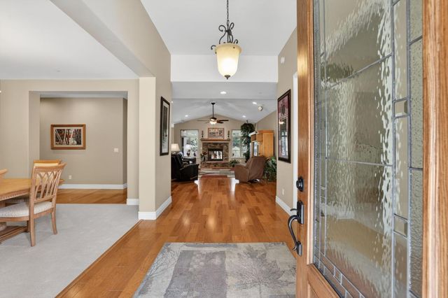 4554 Cross Creek Rd, Cool, CA 95614