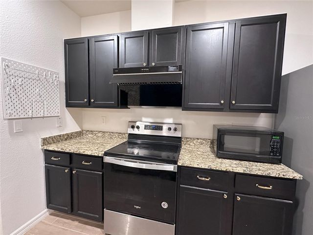 8273 SW 60TH ROAD, Gainesville, FL 32608