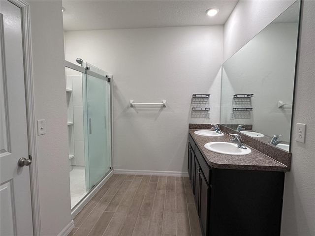 8273 SW 60TH ROAD, Gainesville, FL 32608