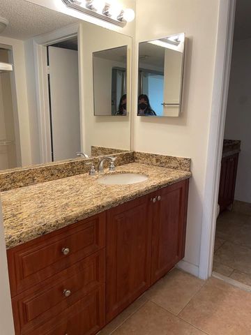 9701 Westview Drive 1422, Coral Springs, FL 33076