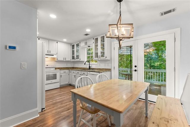 1570 Williams Circle, Cumming, GA 30041