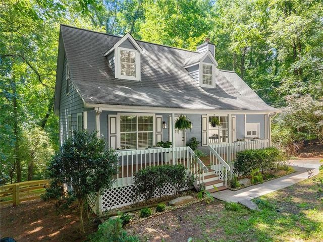 1570 Williams Circle, Cumming, GA 30041